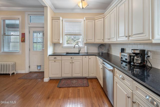 477 Western Avenue, Albany, NY 12203