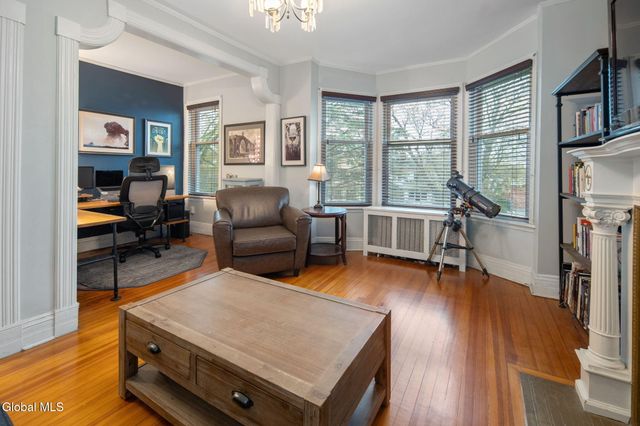 477 Western Avenue, Albany, NY 12203