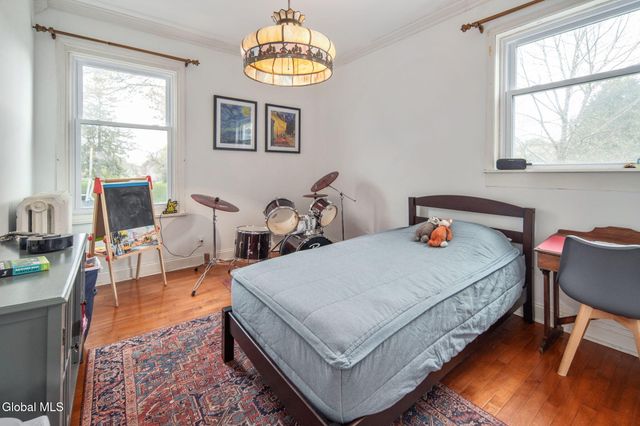 477 Western Avenue, Albany, NY 12203