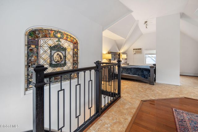 477 Western Avenue, Albany, NY 12203
