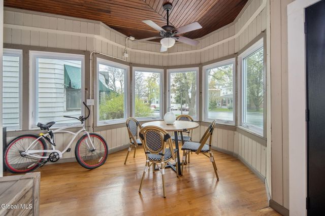 477 Western Avenue, Albany, NY 12203