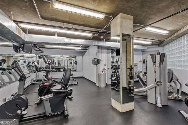 3235 Roswell Road NE 409, Atlanta, GA 30305