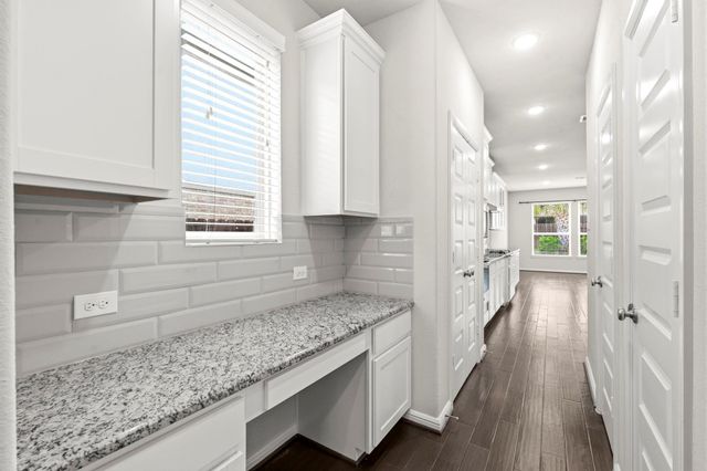 28051 Drifters Bend Drive, Spring, TX 77386