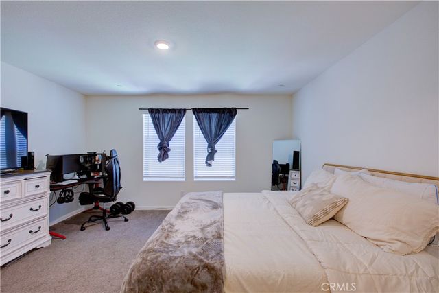 345 Sullivan Drive, Merced, CA 95348