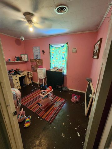 306 Pine Street, Keiser, AR 72351