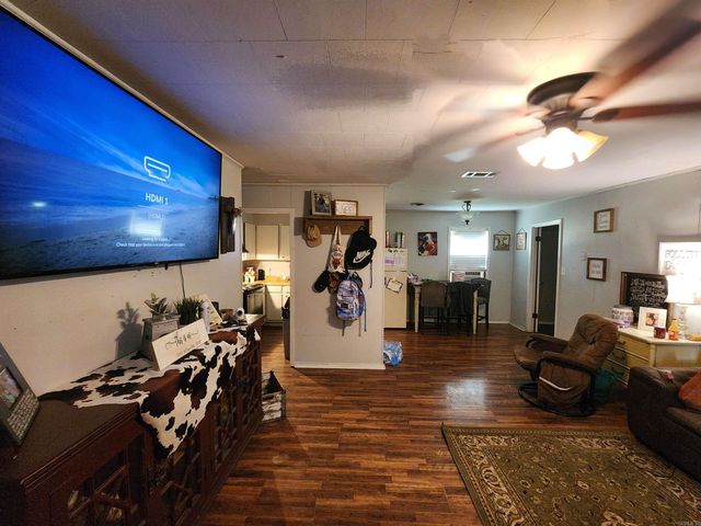 306 Pine Street, Keiser, AR 72351
