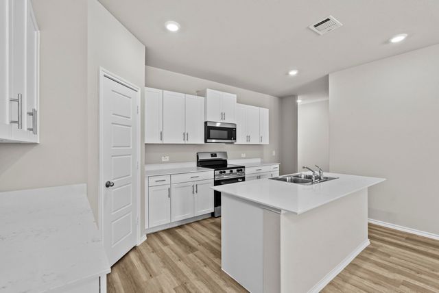 3141 Maple Orchard Lane, Fort Worth, TX 76140