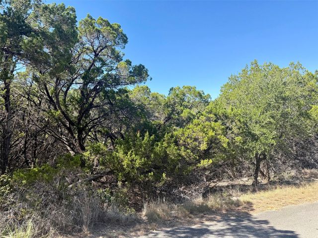 20823 Roundup TRL, Lago Vista, TX 78645