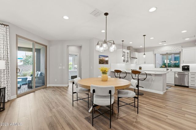 683 E CITRUS HOLLOW Way, Queen Creek, AZ 85140