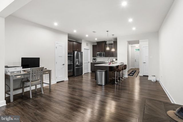 313 HIDDEN ACRES LN, Moorestown, NJ 08057