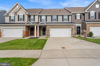 313 HIDDEN ACRES LN, Moorestown, NJ 08057