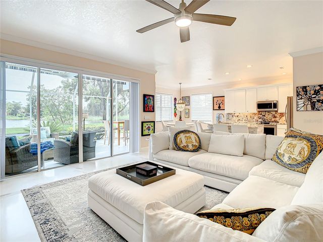 6818 SOMBRAS WAY, Land O Lakes, FL 34637