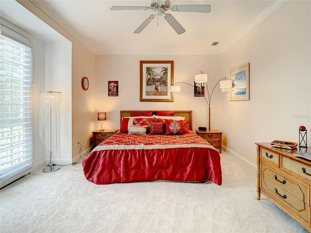 6818 SOMBRAS WAY, Land O Lakes, FL 34637