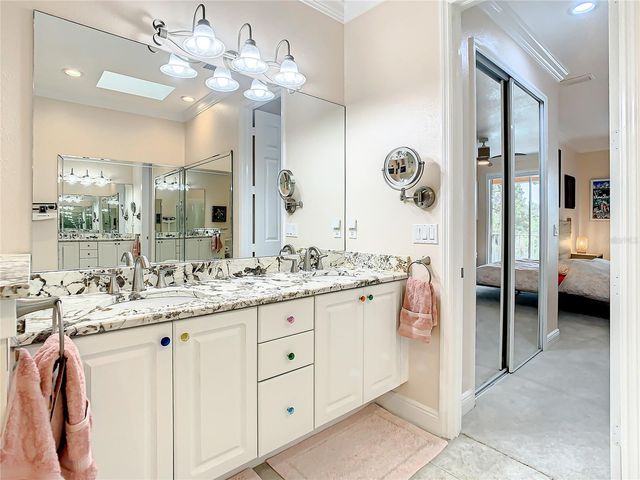 6818 SOMBRAS WAY, Land O Lakes, FL 34637