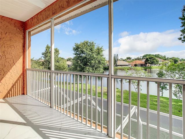 6818 SOMBRAS WAY, Land O Lakes, FL 34637