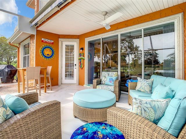 6818 SOMBRAS WAY, Land O Lakes, FL 34637