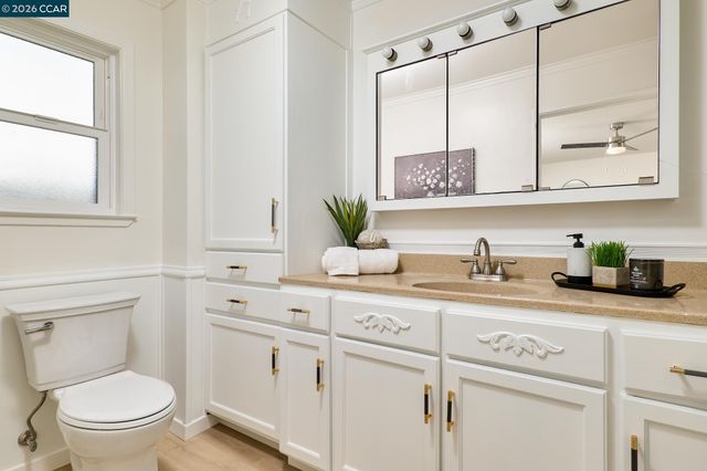 5520 Alaska Dr, Concord, CA 94521