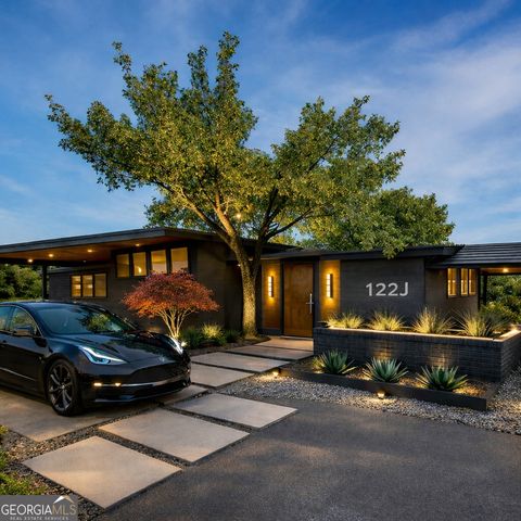 122 Jay Drive, Warner Robins, GA 31093