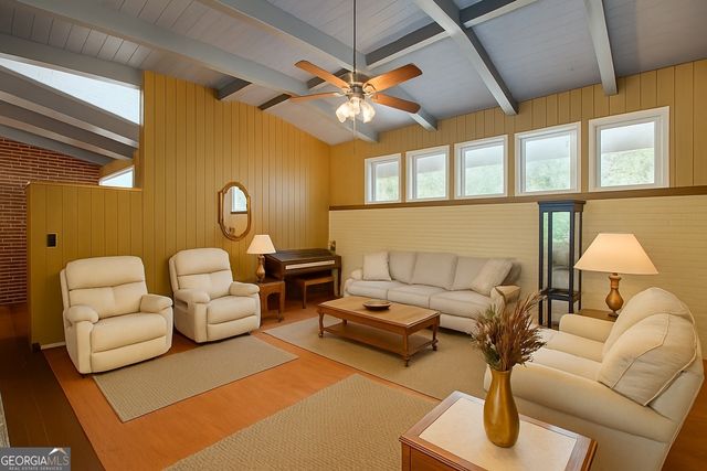 122 Jay Drive, Warner Robins, GA 31093