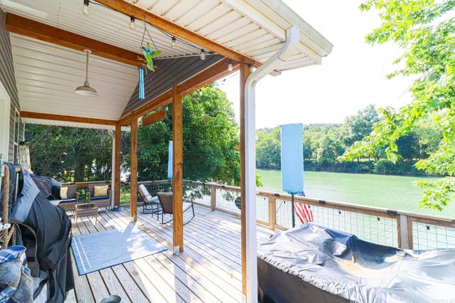 19 E valley dr, Hardy, AR 72542