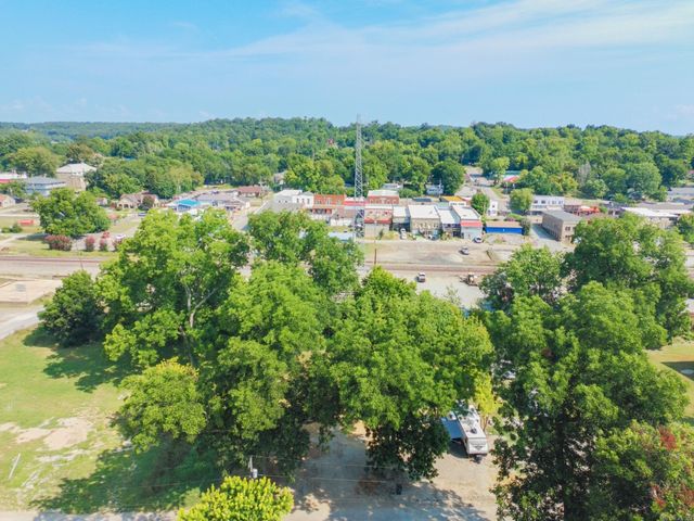 19 E valley dr, Hardy, AR 72542