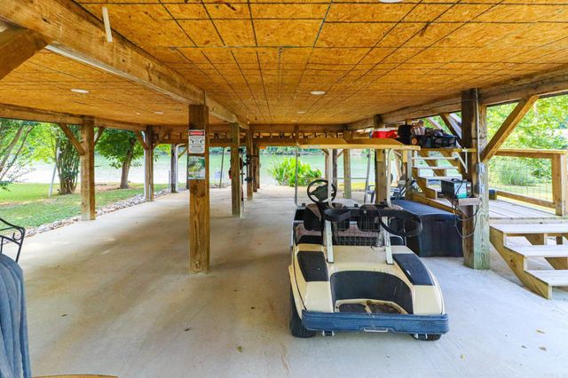 19 E valley dr, Hardy, AR 72542