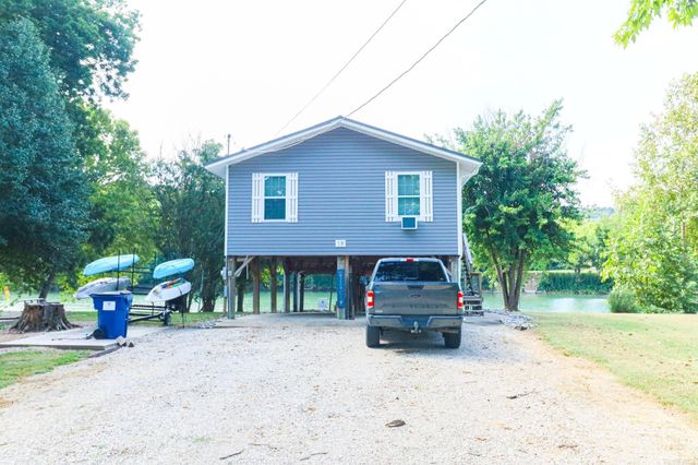 19 E valley dr, Hardy, AR 72542