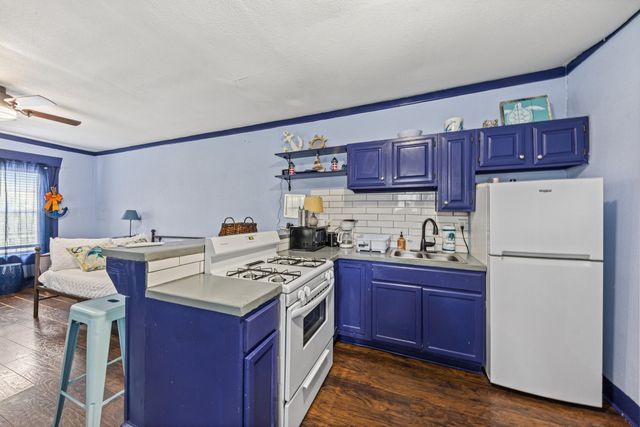 5502 Victor Street, Dallas, TX 75214