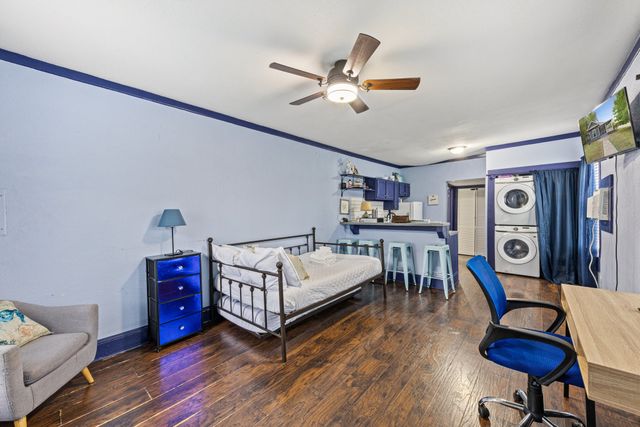 5502 Victor Street, Dallas, TX 75214