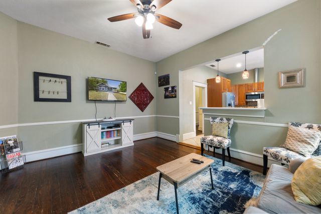 5502 Victor Street, Dallas, TX 75214