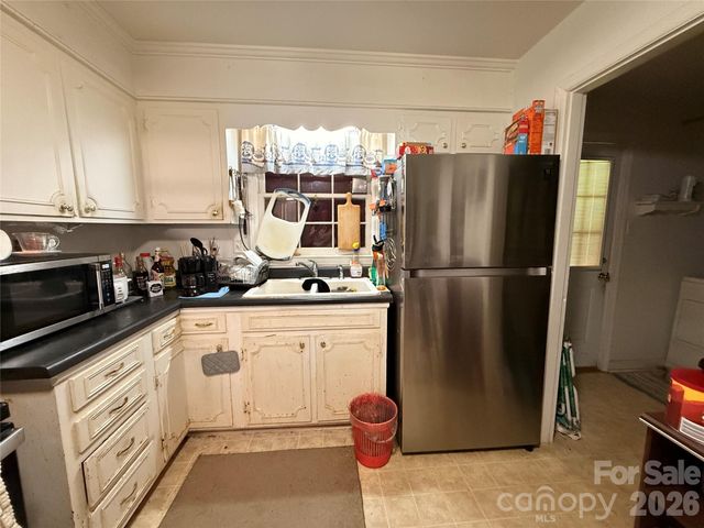 4310 Gillespie Court, Charlotte, NC 28205
