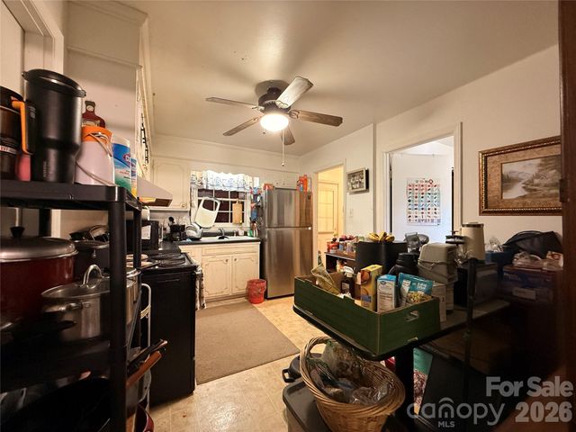 4310 Gillespie Court, Charlotte, NC 28205