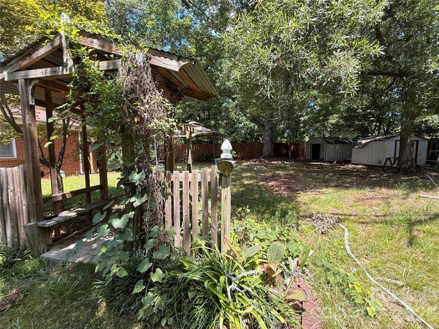 4310 Gillespie Court, Charlotte, NC 28205