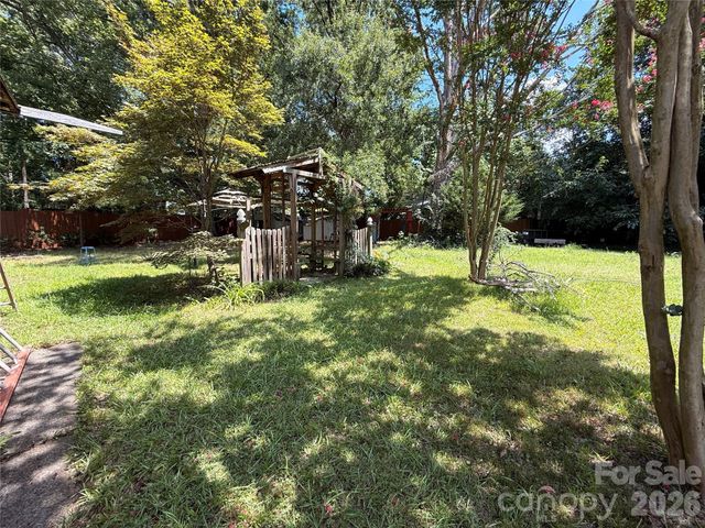 4310 Gillespie Court, Charlotte, NC 28205