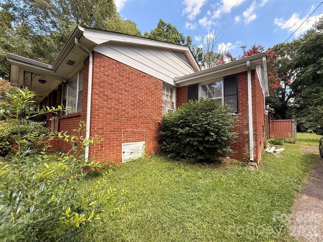 4310 Gillespie Court, Charlotte, NC 28205