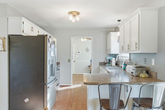 4004 S Breckenridge Ct, Springfield, TN 37172