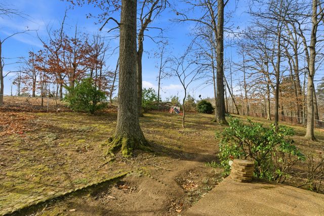 4004 S Breckenridge Ct, Springfield, TN 37172