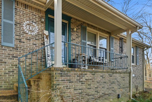 4004 S Breckenridge Ct, Springfield, TN 37172