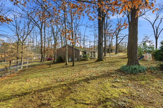 4004 S Breckenridge Ct, Springfield, TN 37172