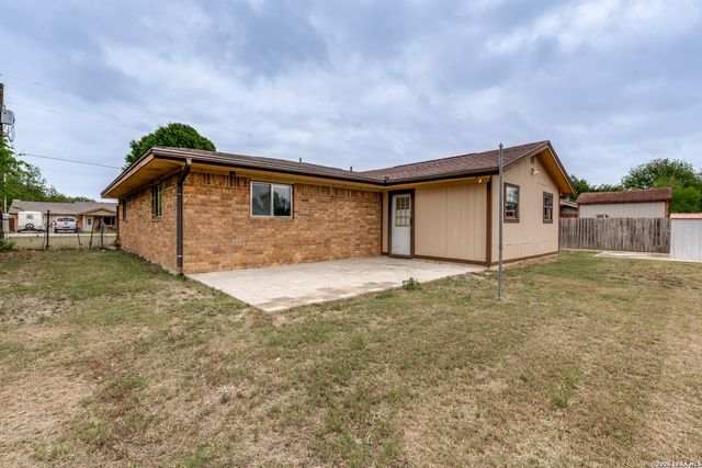 146 Trail Wood, New Braunfels, TX 78130