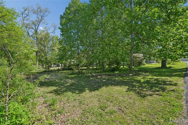 232 Old Ballwin Road, Ballwin, MO 63021