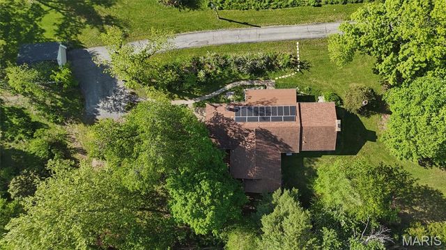 232 Old Ballwin Road, Ballwin, MO 63021