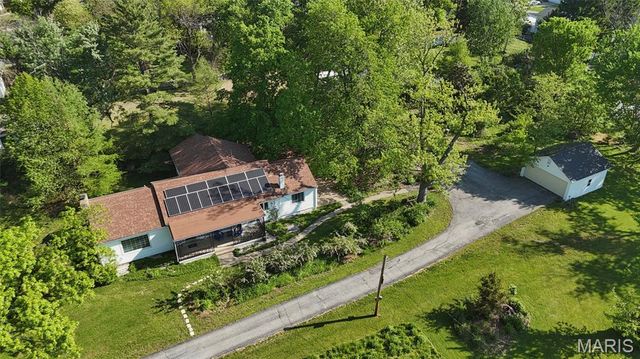 232 Old Ballwin Road, Ballwin, MO 63021