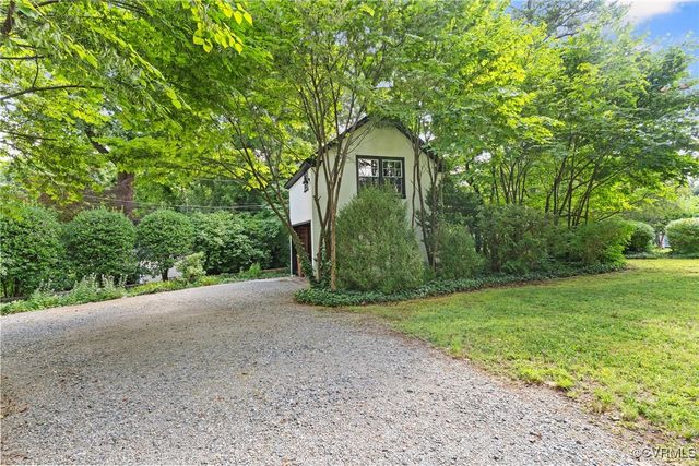 5105 Riverside Dr, Richmond, VA 23225