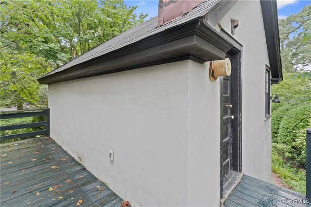5105 Riverside Dr, Richmond, VA 23225