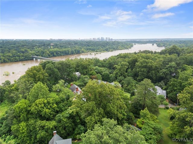 5105 Riverside Dr, Richmond, VA 23225