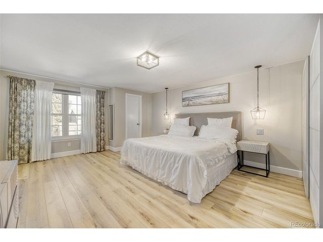 8077 S Quince Cir, Centennial, CO 80112