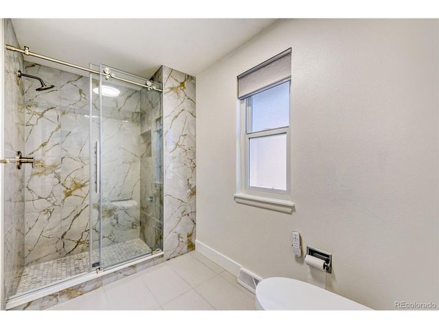 8077 S Quince Cir, Centennial, CO 80112