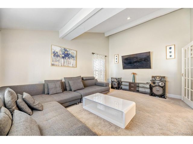 8077 S Quince Cir, Centennial, CO 80112