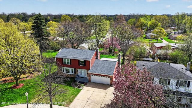 1532 N Magnolia Avenue, Lansing, MI 48912
